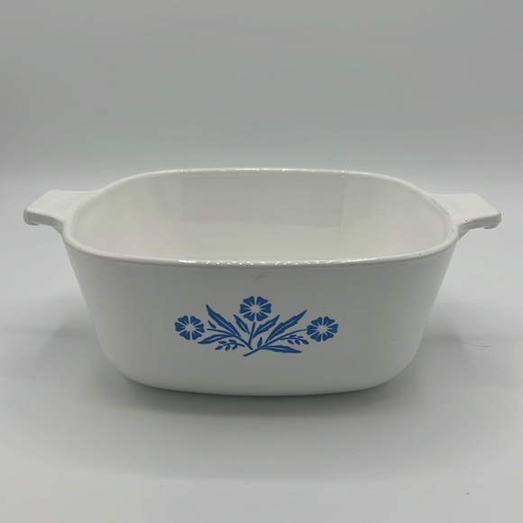 CORNINGWARE BLUE CORNFLOWER 1 1/2 QUART SQUARE COOKING DISH - Picture 1 of 7